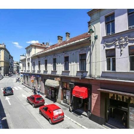 Academy Of Art Apartment Saraievo Exterior foto